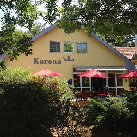 Korona Szallo Hotel Nagykanizsa Exterior photo