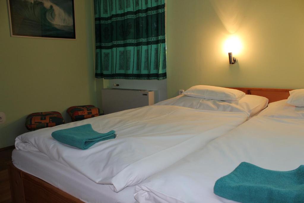 Korona Szallo Hotel Nagykanizsa Room photo